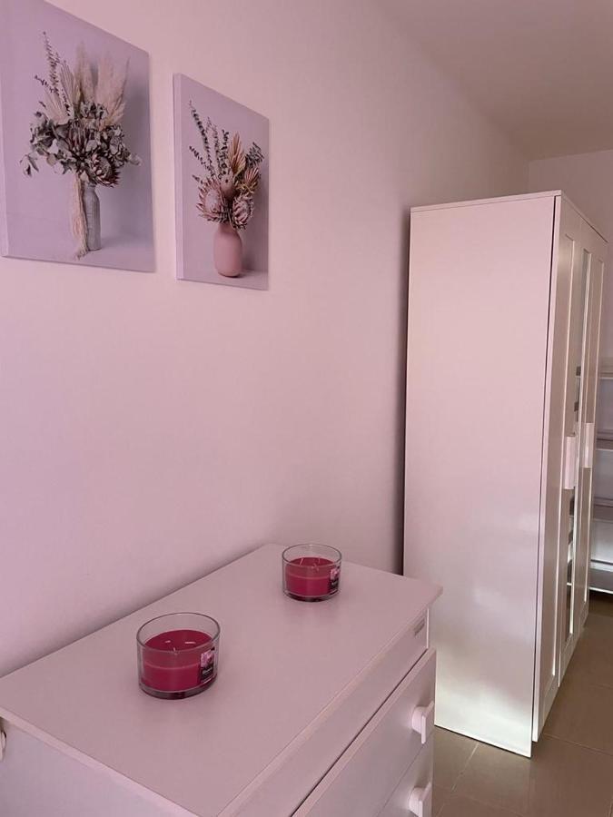 Vivienda Ubuntu Apartment Los Llanos De Aridane Bagian luar foto