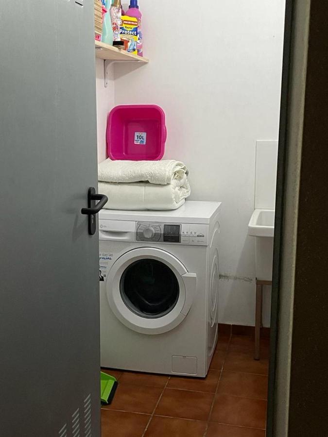 Vivienda Ubuntu Apartment Los Llanos De Aridane Bagian luar foto
