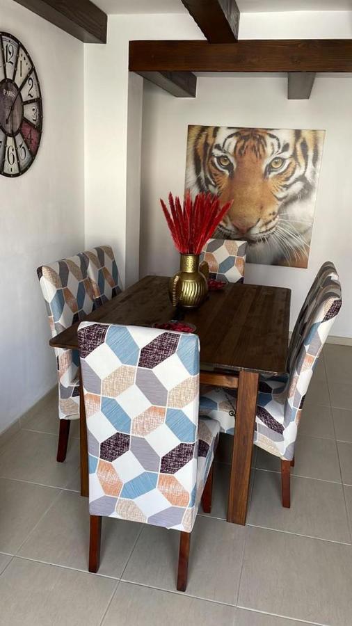 Vivienda Ubuntu Apartment Los Llanos De Aridane Bagian luar foto